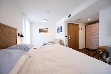 Hotel Hiša Ančka, šenčur   3 Min To The Airport