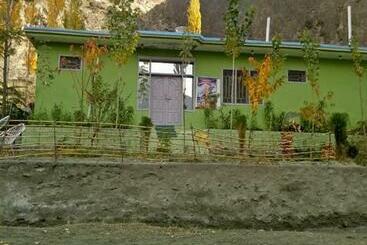 Hotel Manokur E Bassa