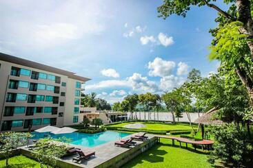 ホテル River Tree Resort