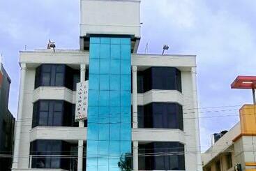 فندق Sri Jawahar S Residency