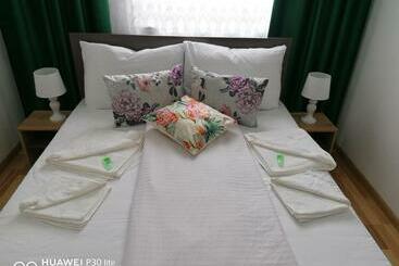 膳宿费 Casa Luis Coronini