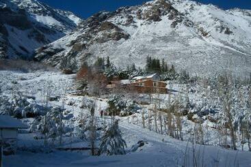 بنسيون Refugios De Montaña Castañar