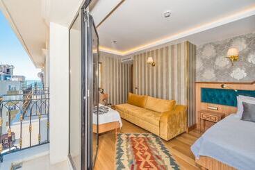 Aprilis Gold Hotel   Special Category