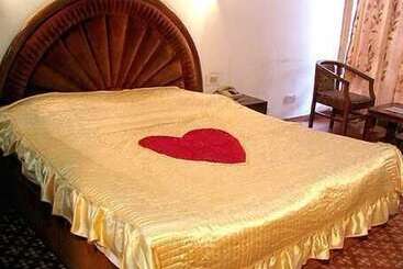 فندق Glacier Resort