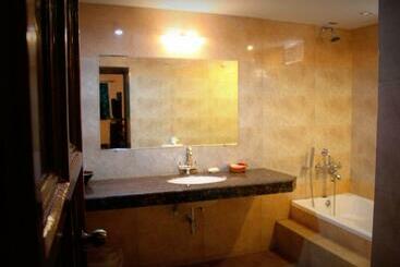 فندق Harsh Ananda