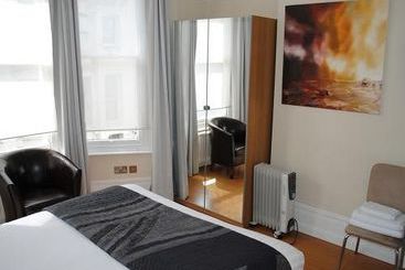 호텔 The Beach Pad