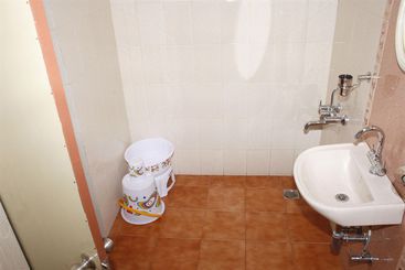 هتل Tulips Resorts   Elkhill