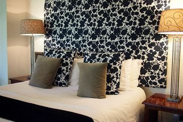 پانسیون Armadale Boutique Hotel & Villas
