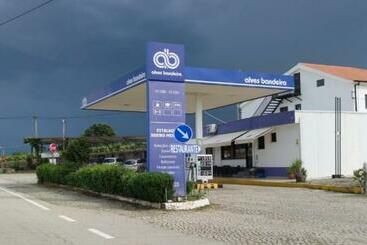 הוסטל Estalagem Soeiro Meireles, Unipessoal, Lda