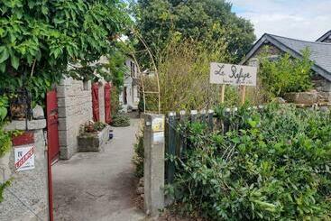 ベッドアンドブレックファースト Le Refuge