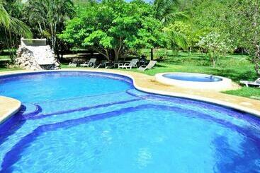 فندق Bosque Del Sol