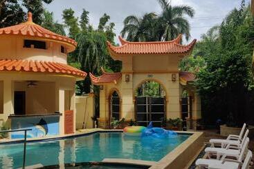 בית מלון כפרי Pacific Pearl Playa Los Destiladeros