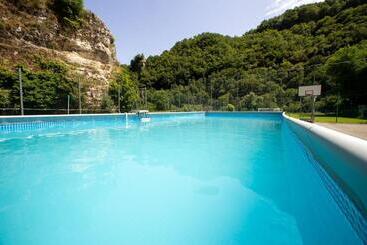 בית מלון כפרי Roccaporena & Margherita