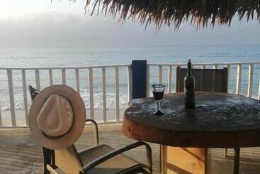 فندق Treasure By The Sea Resort   Happy Hill
