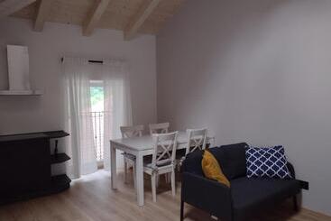 بنسيون Appartamento Vaia
