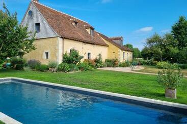 ペンション La Grange Des Bruyères