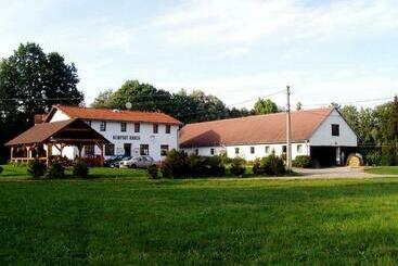 膳宿费 Stáj Newport