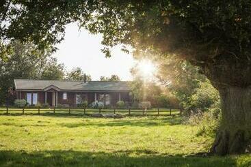 אתר נופש Sun Hill Lodges