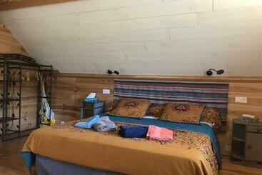 住宿加早餐  Chambre D Hôtes   Eco Gîte La Grange