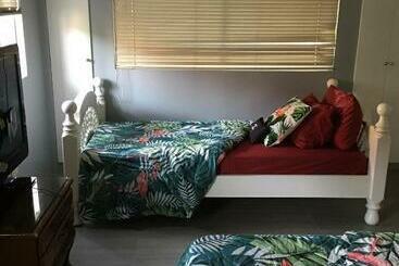 צימר The Kaisaint Villa Tagayatay