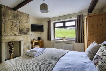 住宿加早餐  The New Rushcart Inn & Country Dining