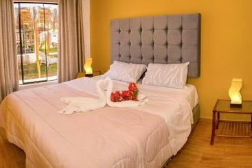 Отель Los Bungalows