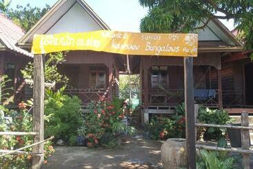 פנסיון Kulap Kao Bungalow