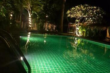 Курорт Green Wood Park Cottage Samui, Bangrak Beach