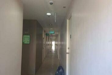 아파트호텔 Staycation Amaia Altaraza Condominium