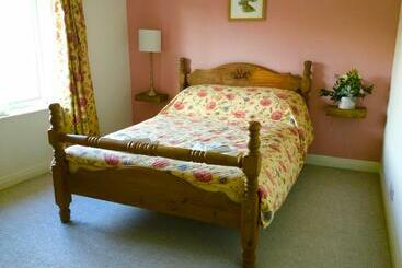 Пансион Hillside Guesthouse