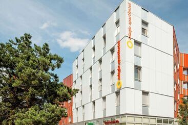 Aparthotel Adagio Access Paris Massy Gare