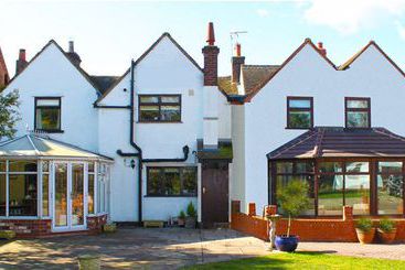 ベッドアンドブレックファースト Langley Cottage Guest House