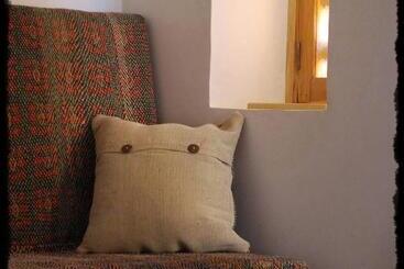 هتل 1st Gate Homefusion