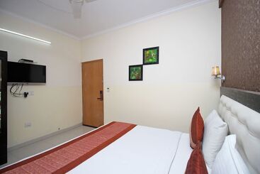 호텔 Aeroporto Near Delhi Airport