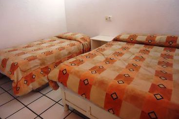 هتل Bagasi Manzanillo