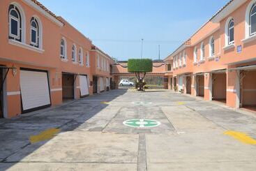 ホテル Express Alejandria