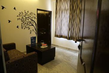 Отель Oyo Rooms Sector 3 Panchkula Majri Chowk