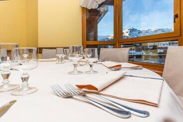 ホテル Relais Des Alpes