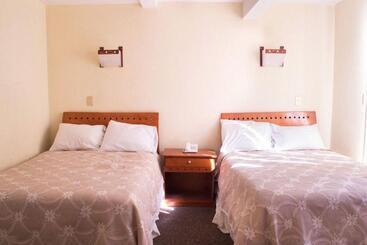 호텔 Rincon Real Suites