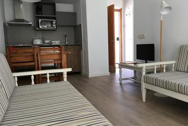 Ses Gavines Cala Anguila Apartments