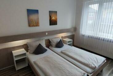 ホテル Gästehaus Am Bahnhof, Self Check In