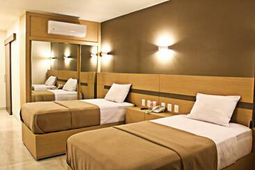 فندق Valle Express