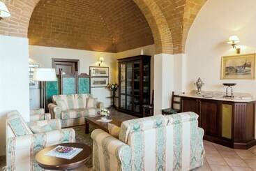 فندق Agriturismo Santo Pietro