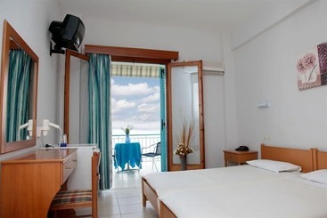 Отель Christina