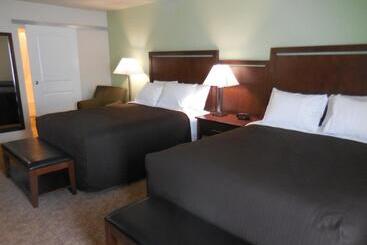 Ledgestone Hotel Billings