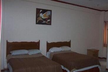 酒店 Los Cuates De Cancun