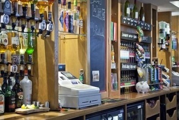 Bed and Breakfast Burton Stone Inn Free Parking On Site