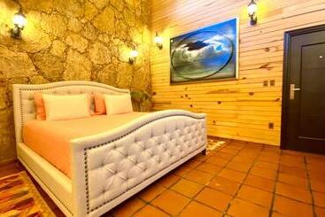 هتل Boutique Matea Inn