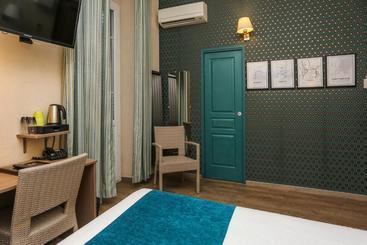 هتل Hôtel Duc De Padoue