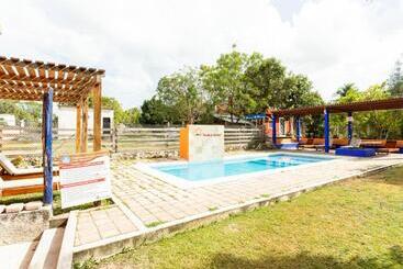 בית מלון כפרי Hacienda Bacalar